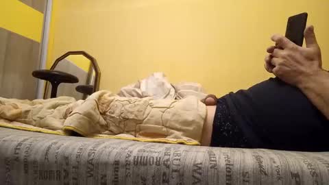 Snapshot of gazdadoka chatting on 02.14.25 gazdadjoka online show from 02.14.25