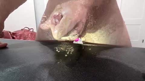 Snapshot of gdx129 chatting on 02.14.26 Gdx00 online show from 02.14.26