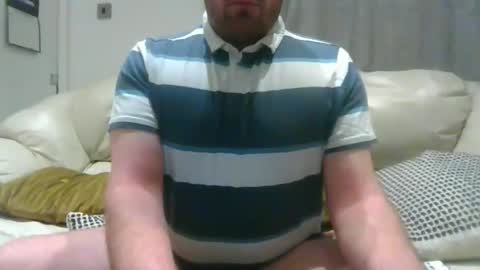 Snapshot of gebbeth chatting on 04.27.26 gebbeth online show from 04.27.26