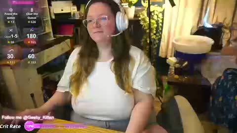 Geeky Kitten Leina -  online show from 09.11.25