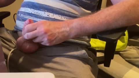 Snapshot of geelongguy chatting on 01.09.26 Chris online show from 01.09.26