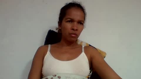 Snapshot of gelmene chatting on 06.23.26 gelmene online show from 06.23.26