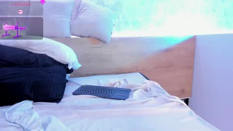 geminis muentes online show from 12.31.24