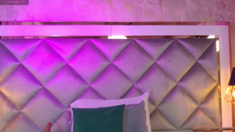 Maria  online show from 12.20.25