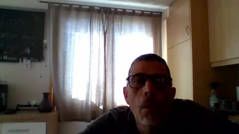 Snapshot of gen3841 chatting on 05.01.26 Gen online show from 05.01.26