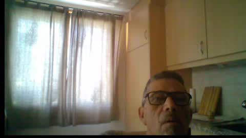 Snapshot of gen3841 chatting on 06.01.26 Gen online show from 06.01.26