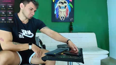 gendersonfit online show from 12.15.25