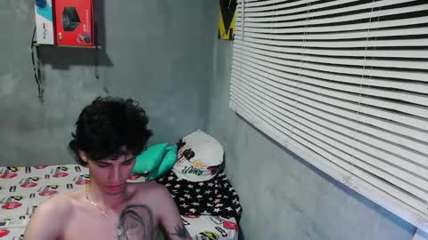 Snapshot of gendo_05 chatting on 12.21.24 GENDO online show from 12.21.24