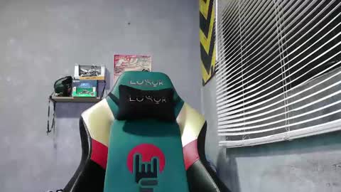 Snapshot of gendo_05 chatting on 10.29.25 GENDO online show from 10.29.25