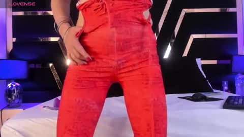 genesis_lunar online show from 11.08.25