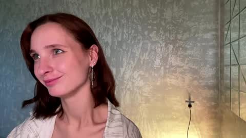 Riana online show from 05.17.26
