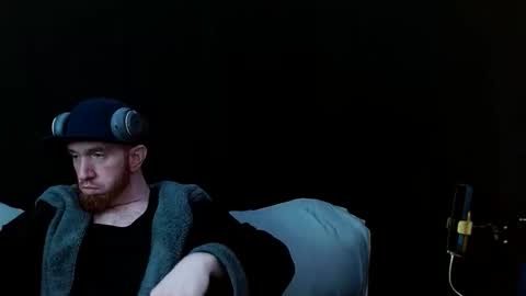 genitalwars online show from 01.12.26