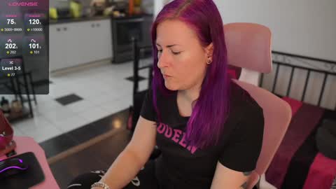 Genny Rock   and  online show from 01.04.25