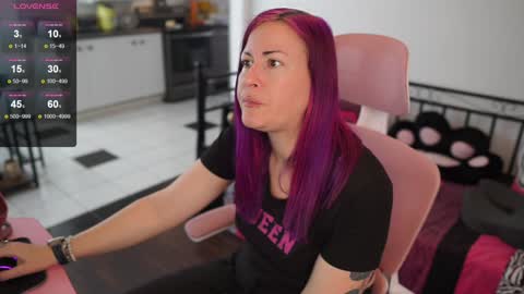 Genny Rock   and  online show from 01.11.25