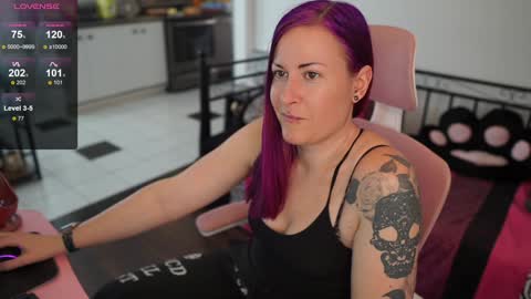 Genny Rock   and  online show from 01.31.25