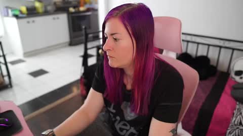 Genny Rock   and  online show from 02.18.25