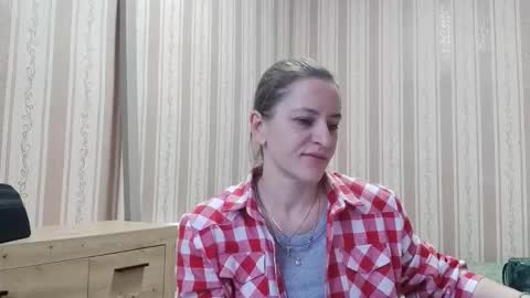 Snapshot of gentlemuse1 chatting on 01.08.26 Tasha online show from 01.08.26