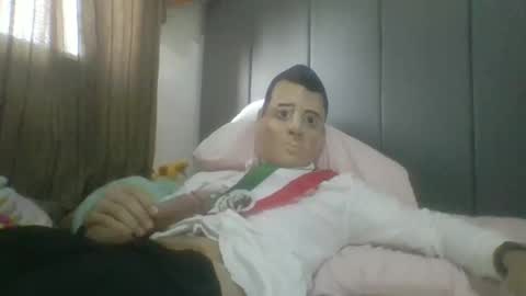 gentlrman33 online show from 11.02.25