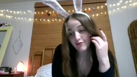 genzfucktoy online show from 10.31.25