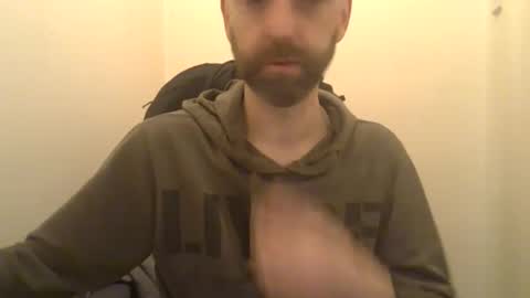 Snapshot of geon2xx chatting on 01.07.25 Geon online show from 01.07.25