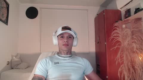 Snapshot of george_prince2 chatting on 12.07.24 independent model online show from 12.07.24