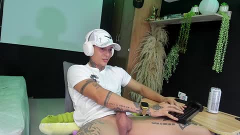 Snapshot of george_prince2 chatting on 02.07.25 independent model online show from 02.07.25