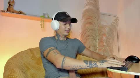 Snapshot of george_prince2 chatting on 09.16.25 independent model online show from 09.16.25