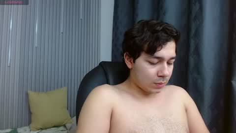 Snapshot of georgesmith_1 chatting on 06.17.26 GEORGE online show from 06.17.26