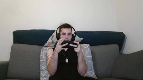 George Yuno online show from 01.12.25