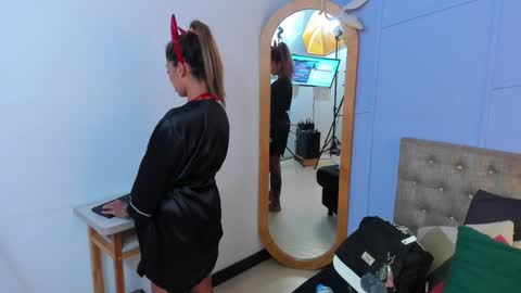 Georgina Coule online show from 01.27.25