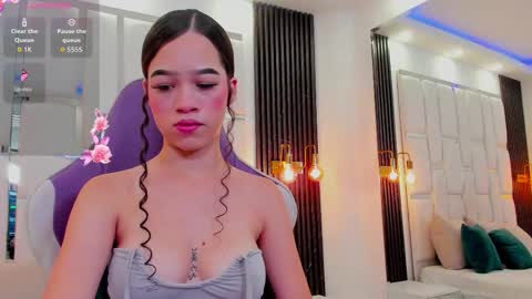 Snapshot of georgina_kloss chatting on 02.13.26 Georgina Kloss online show from 02.13.26