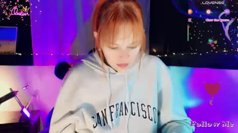 Snapshot of georgina_moschino chatting on 05.08.26 georgina_moschino online show from 05.08.26