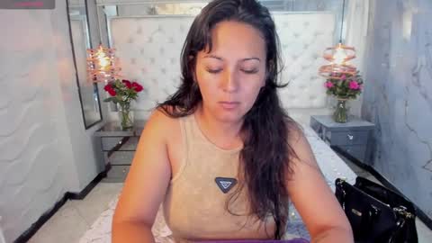 Georgina online show from 02.15.25