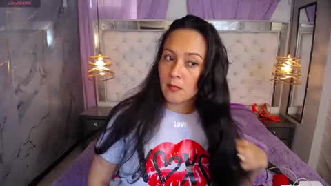 Georgina online show from 11.27.25