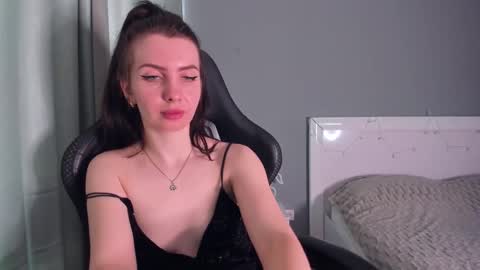 Snapshot of georginaroads chatting on 03.10.25 GeorginaRoads online show from 03.10.25