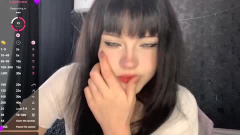 Snapshot of germainebourlier chatting on 05.26.26 EmelyWoodes online show from 05.26.26