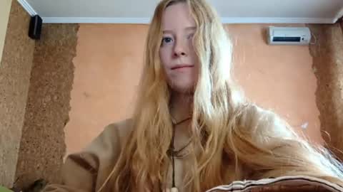 Kate online show from 04.23.26
