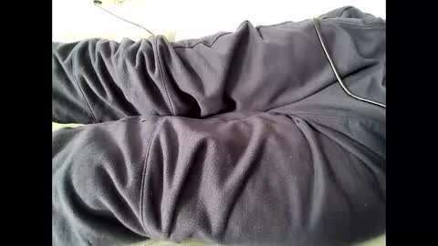 Snapshot of gescos chatting on 10.27.25 gescos online show from 10.27.25