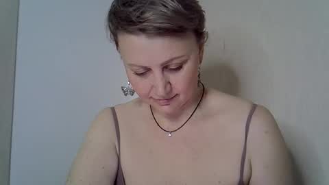 Snapshot of gessy_angel chatting on 02.21.26 gessy_angel online show from 02.21.26
