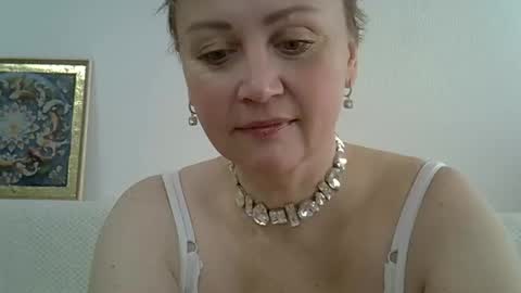 Snapshot of gessy_angel chatting on 03.27.26 gessy_angel online show from 03.27.26