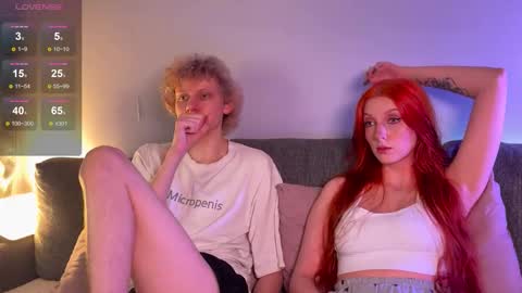 Snapshot of gethigh_ chatting on 09.28.25 Liz and Mark online show from 09.28.25