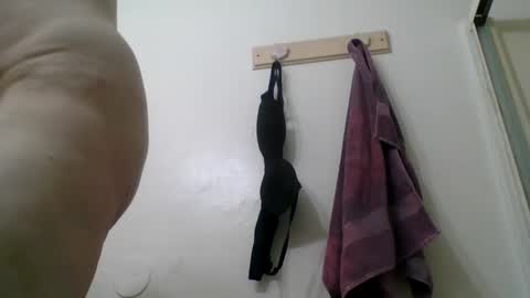 gezuz42069 online show from 01.12.25