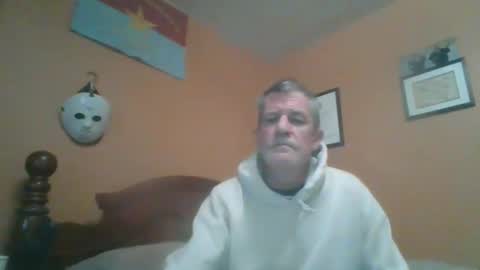 Snapshot of ggl1000 chatting on 04.05.26 bonngar online show from 04.05.26