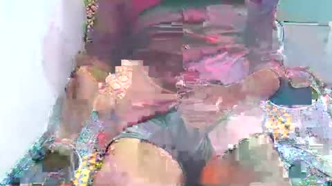 Snapshot of ggnstud chatting on 01.25.25 Big Brown Cock online show from 01.25.25