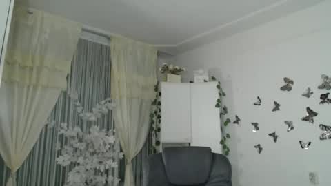 Ghertrudequeen online show from 04.07.26