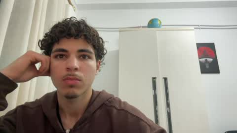 Snapshot of ghilassss chatting on 03.30.26 ghilassss online show from 03.30.26