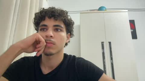 Snapshot of ghilassss chatting on 06.24.26 ghilassss online show from 06.24.26