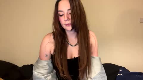 Snapshot of ghostpetal chatting on 03.21.26 ghostpetal online show from 03.21.26