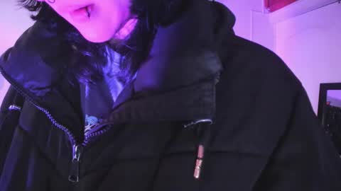 Snapshot of ghosty_doll chatting on 11.10.25 Allison online show from 11.10.25