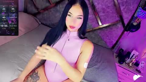 Gia Ferrara online show from 06.30.26